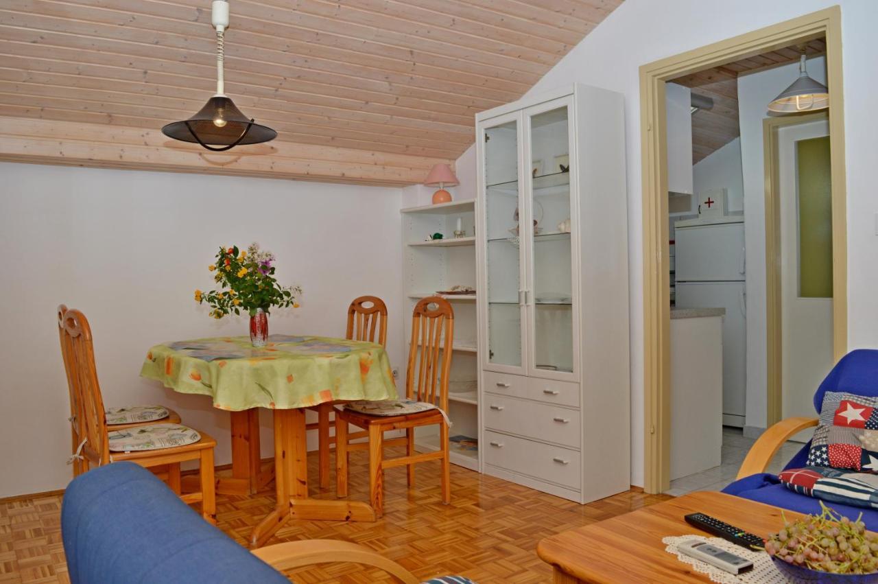 Apartment And Rooms Katica Biograd Na Moru Exterior foto