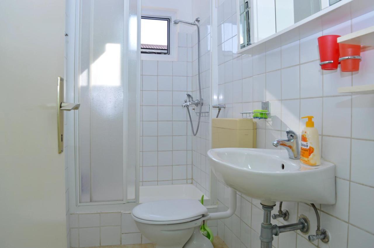 Apartment And Rooms Katica Biograd Na Moru Exterior foto