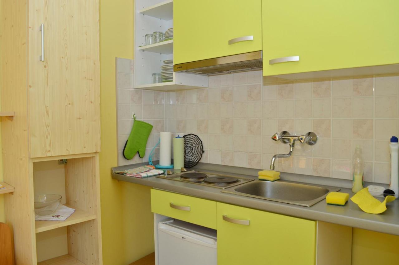 Apartment And Rooms Katica Biograd Na Moru Exterior foto